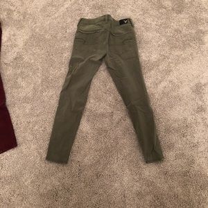 green jeggings